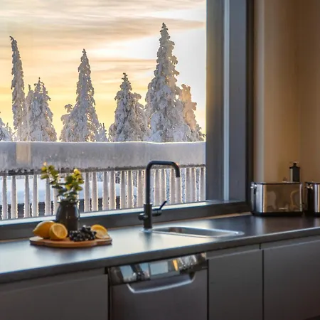 West Peak View By In Lapland Apartament