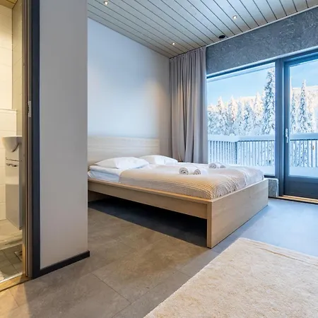 West Peak View By In Lapland Apartament *